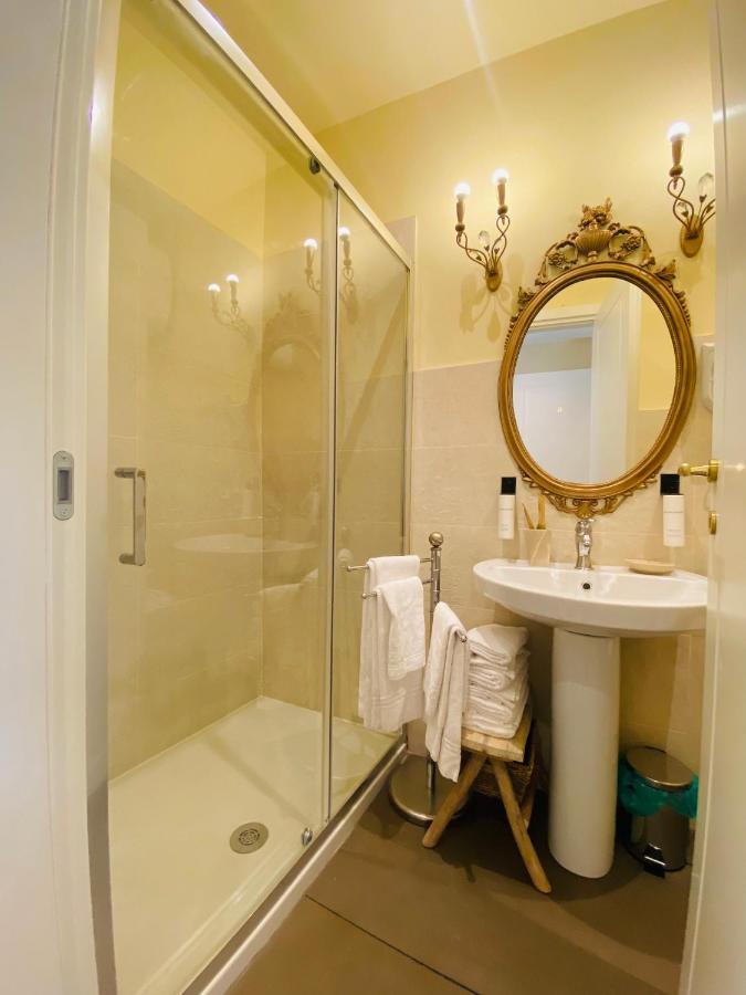 Palazzo Lari Sarzana Hotel Kültér fotó