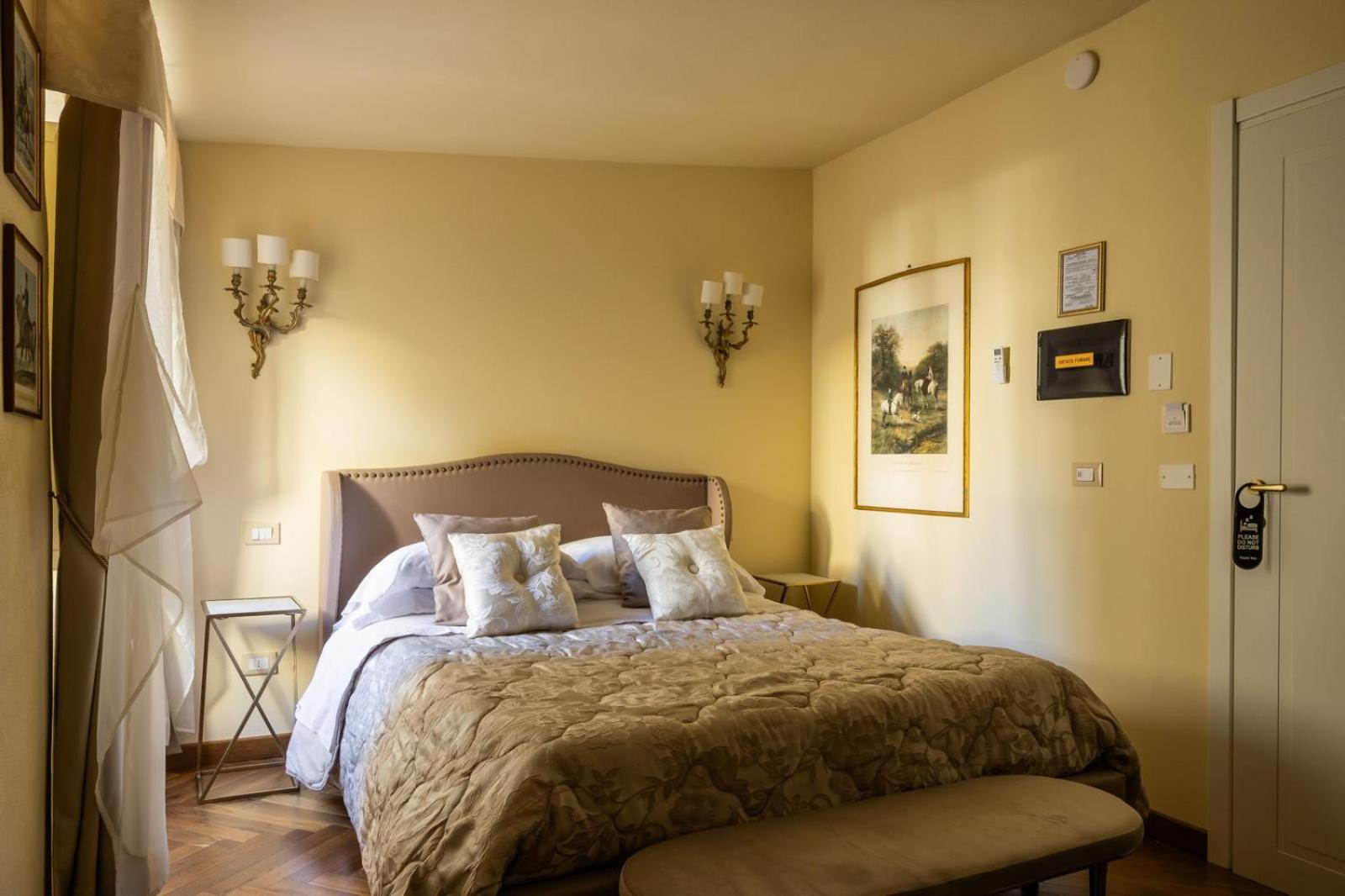 Palazzo Lari Sarzana Hotel Kültér fotó