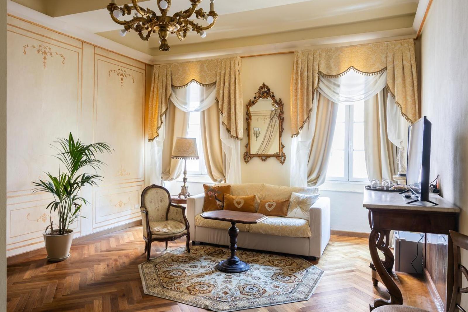 Palazzo Lari Sarzana Hotel Kültér fotó
