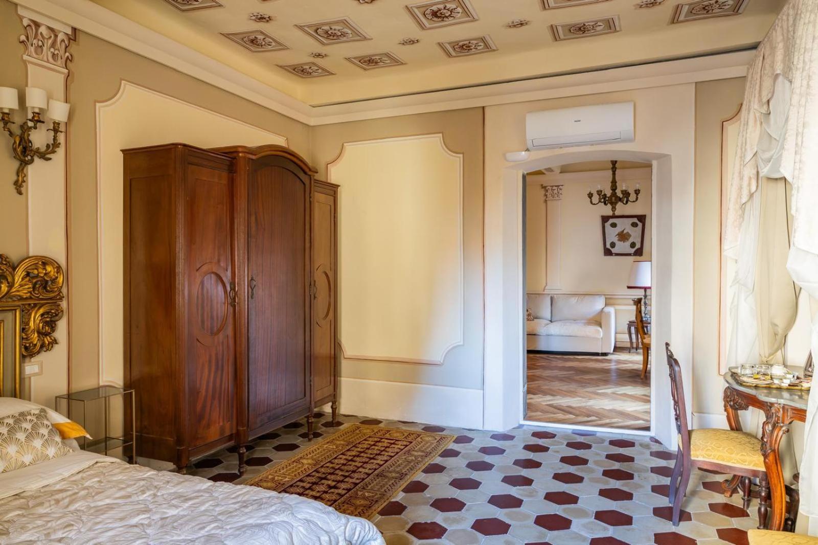 Palazzo Lari Sarzana Hotel Kültér fotó